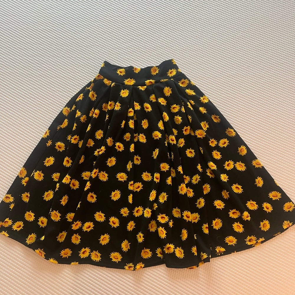 Sunflower Highwaisted Women's Skirt